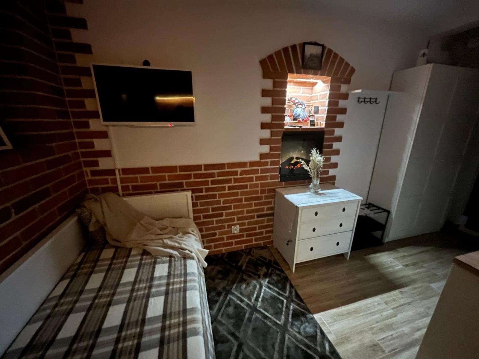 Mini Apartament W Centrum Krakowa Appartement Buitenkant foto